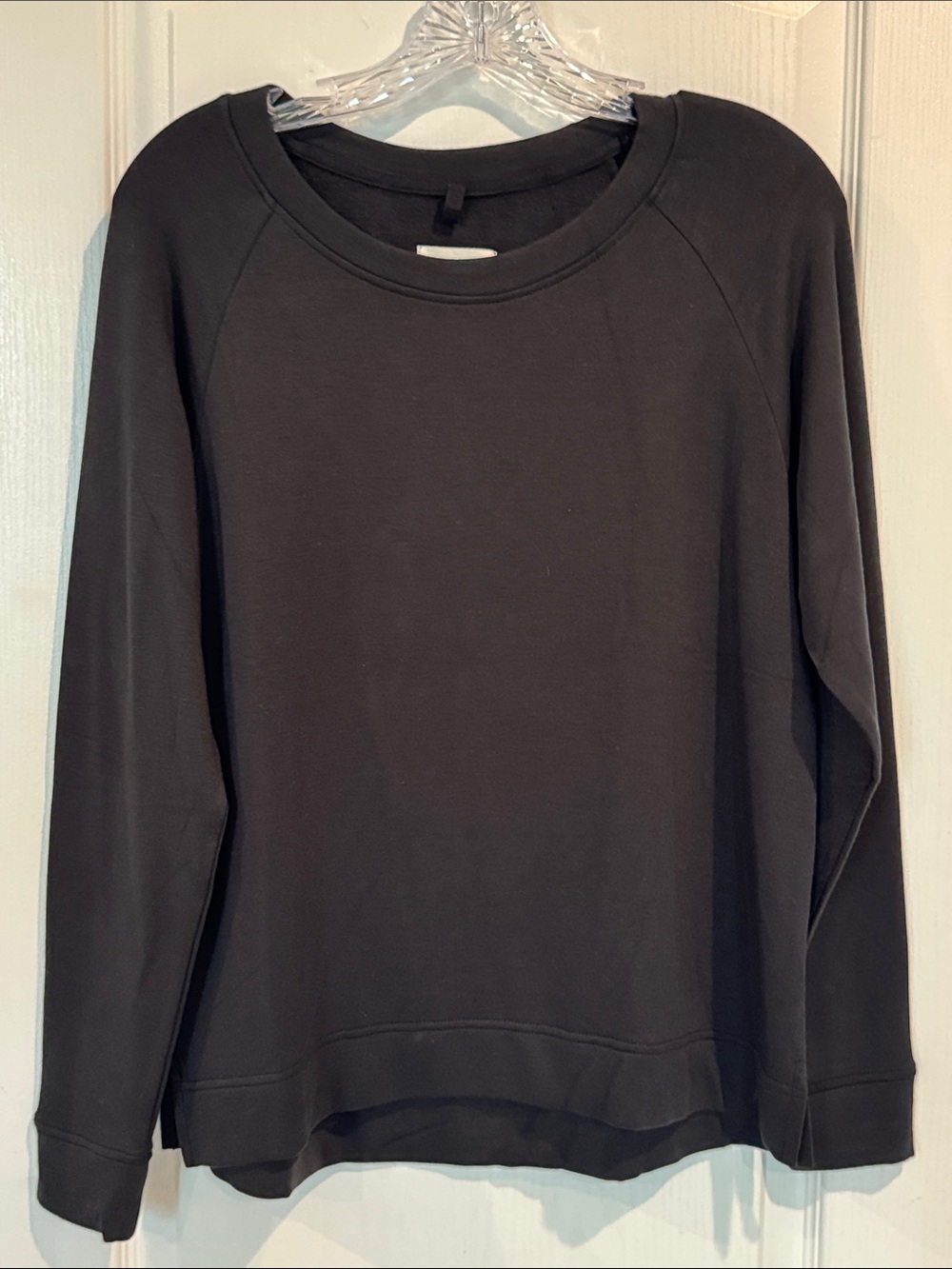 LOFT Black Crewneck Pullover Sweatshirt - size small